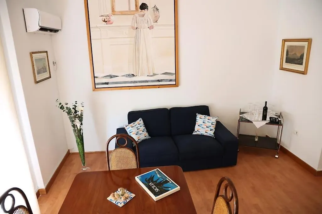 La Casa Del Maggiore, Tra Mare E Centro Lägenhet Palermo