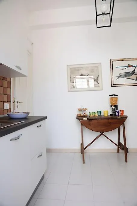 Appartamento La Casa Del Maggiore, Tra Mare E Centro Palermo